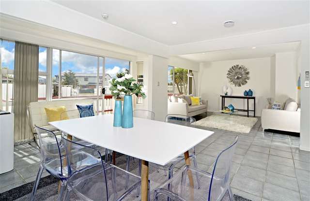 37 West Coast Road Glen Eden_4