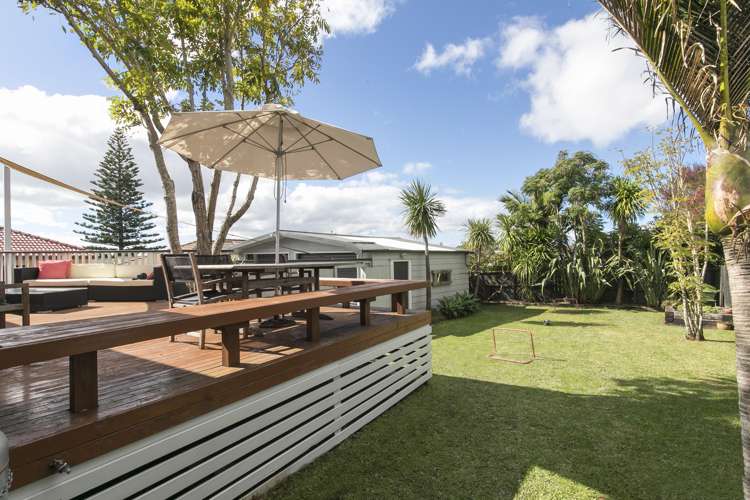 43 Glenview Road Glen Eden_10