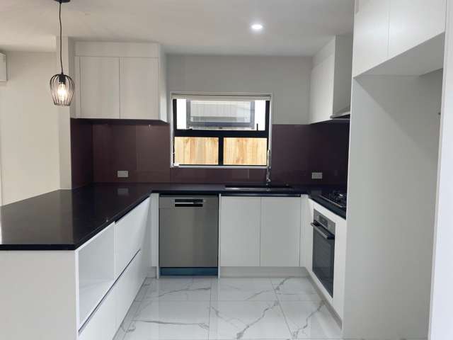 9B Garth Place Manurewa_4