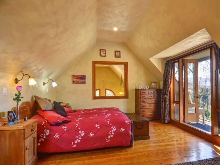 11 Arthurs Track Arthurs Point_10