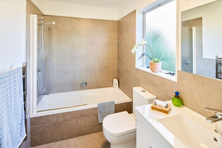 5h Duke Street Mount Victoria_9