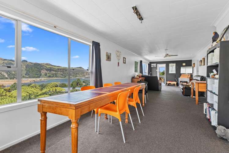 53 North Street Mokau_6