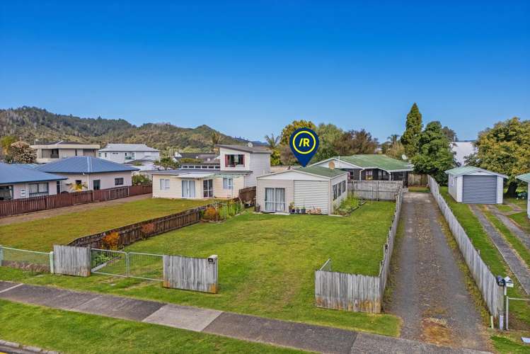 8b South Highway Whitianga_12