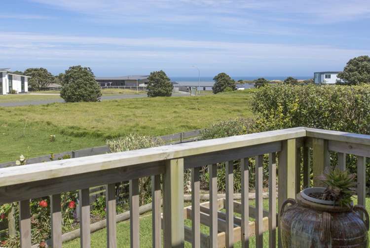 3 Tua Tua Place Baylys Beach_19