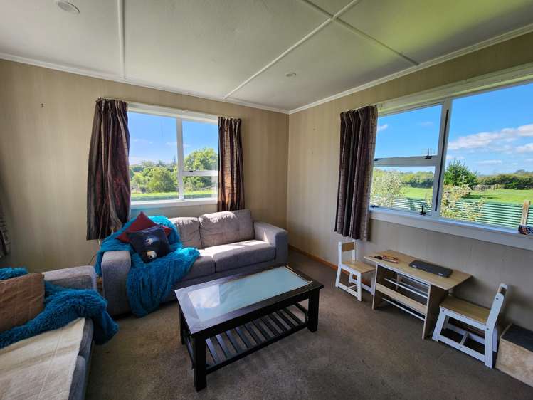 18 Rugby Road Tariki_8