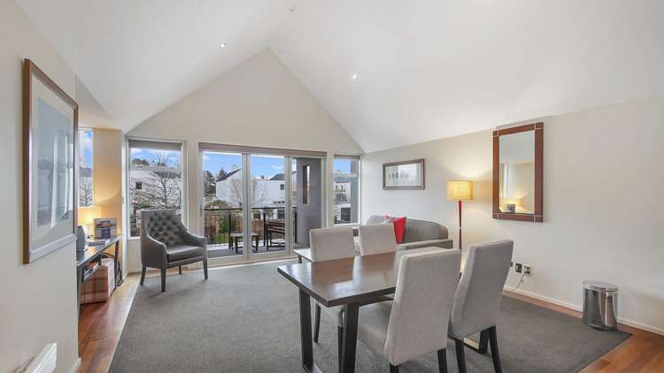 12/6 Harts Creek Lane Northwood_6