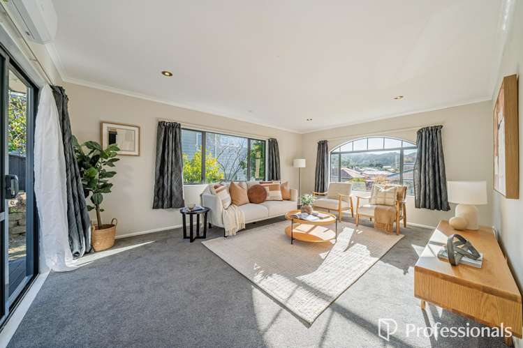 15 Kawatiri Grove Wainuiomata_3