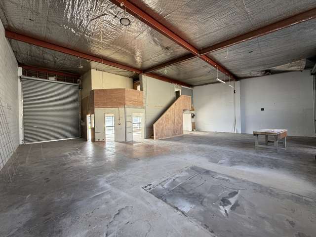 2/570 Swanson Road Ranui_2