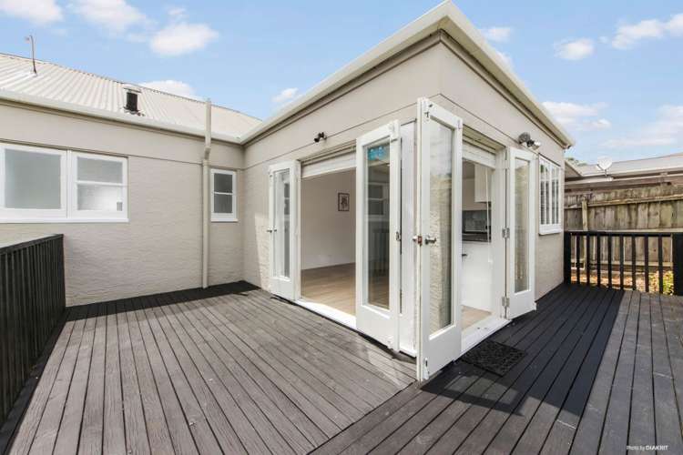 97 Awaroa Road Sunnyvale_10