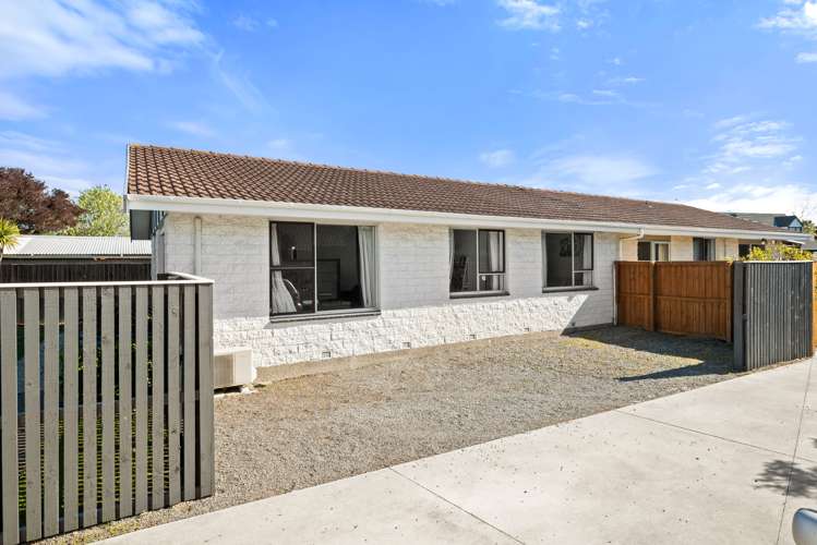 2/50 Valecrest Avenue Parklands_18