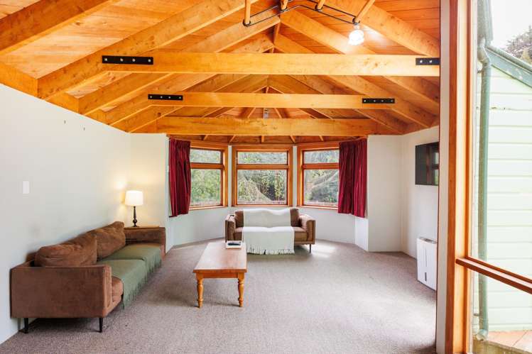 353 Kahuterawa Road Linton_5