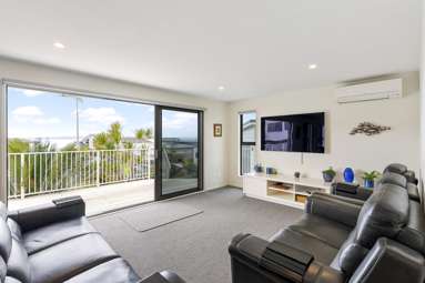 21 Koru Place_2
