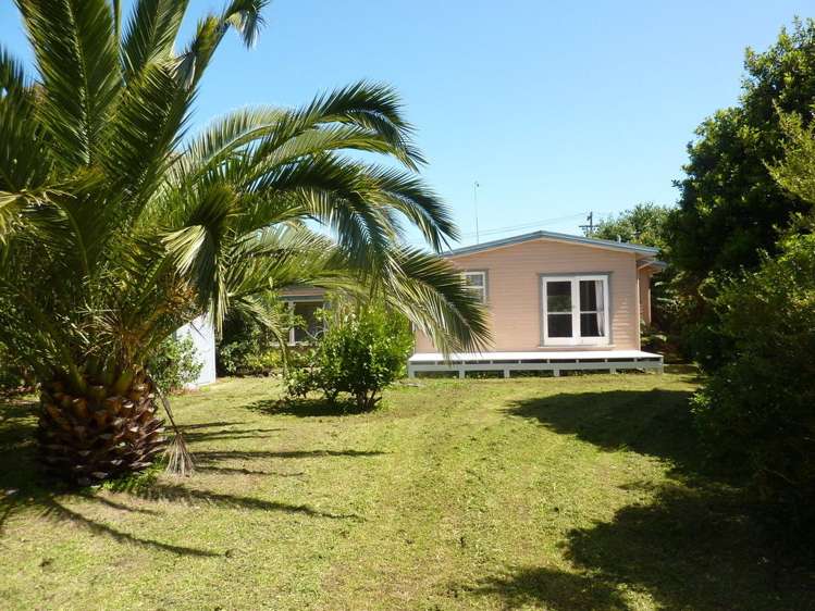 29 Cook Street Carters Beach_1