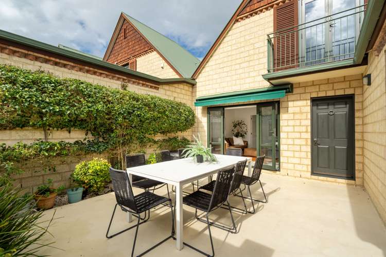 3/52 Taharoto Road Takapuna_9