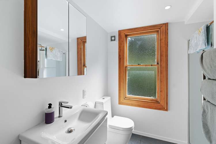 7 Strathmore Crescent Roslyn_13