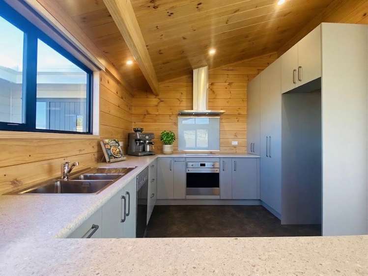 129 Otuiti Road Pukekawa_3