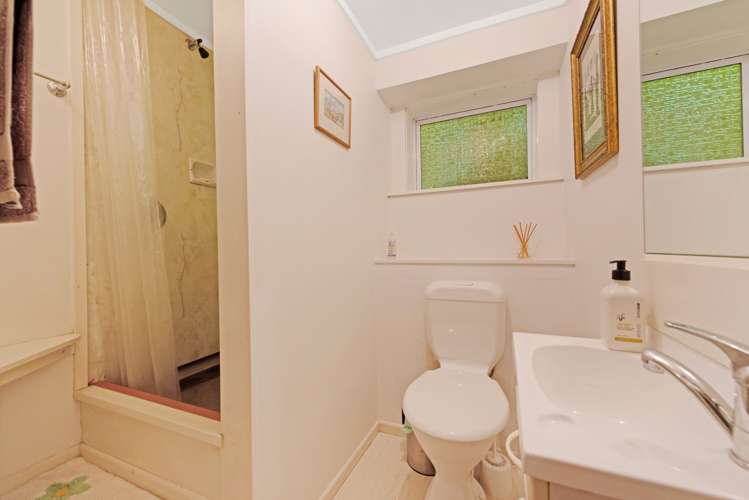 42 Donald Street Karori_26