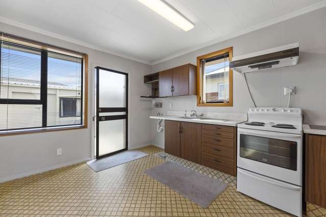 A/146 Bay View Road Saint Kilda_2