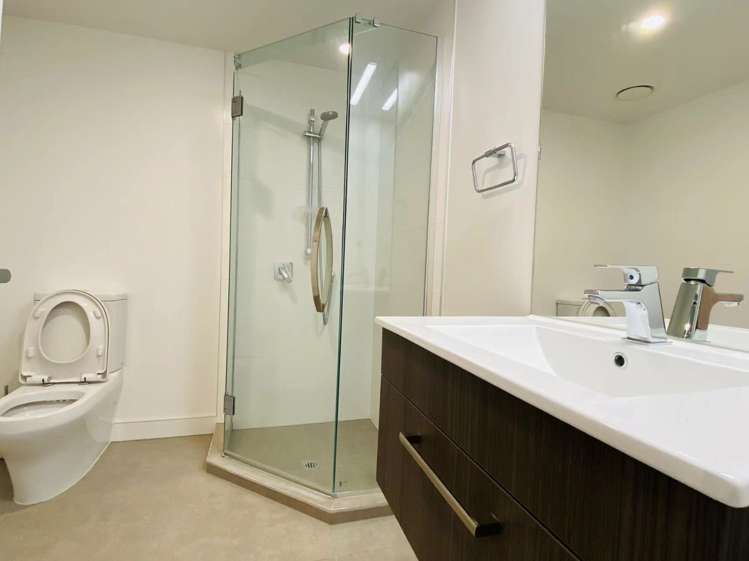 702b/147 Nelson Street 10015_3