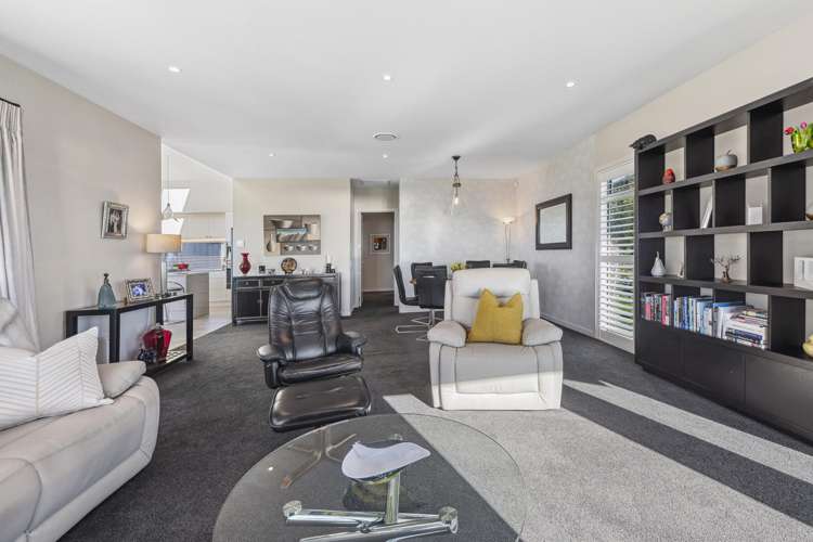 8 Jojos Way Lynmore_12