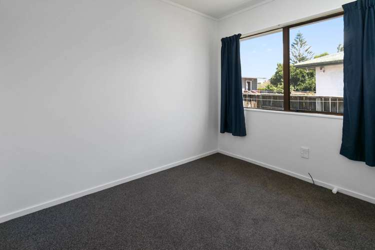 2/26 Queen Mary Avenue New Lynn_9