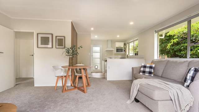 1/10 Denver Grove Totara Park_4