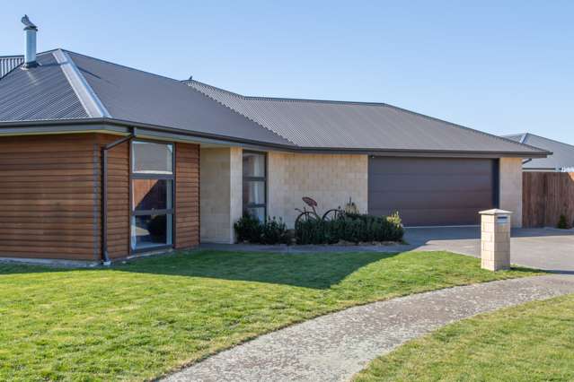 7 Dundee Close Darfield_2