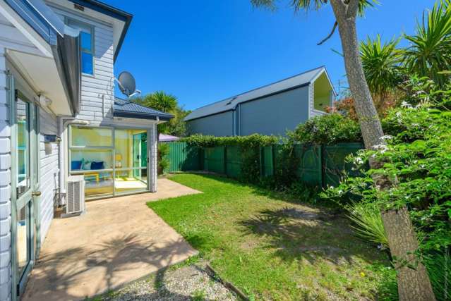 1/105 Barbour Street Waltham_2