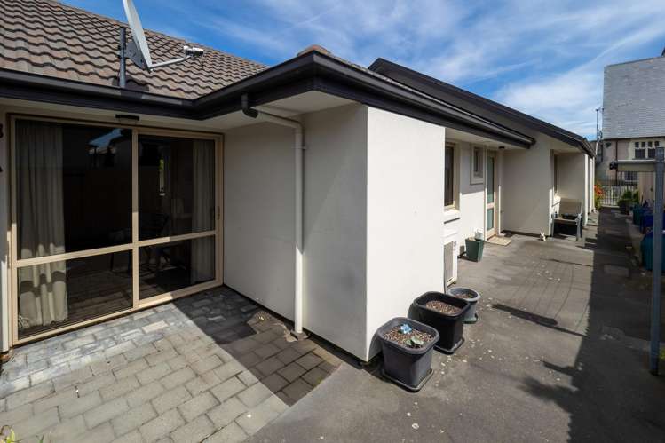 2/19 Tancred Street Ashburton_15