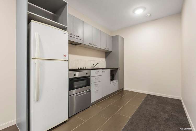 1215/135 Hobson Street City Centre_4