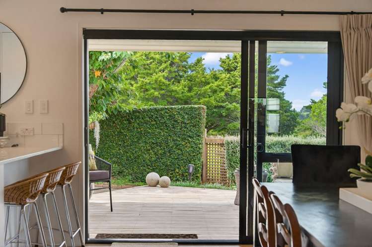 2/8 Calluna Crescent Totara Heights_9