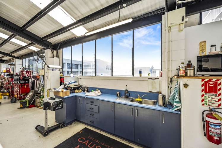 47 Barrys Point Road Takapuna_4