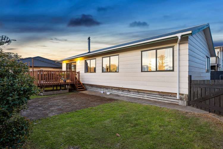 5a Arney Road Ranui_15