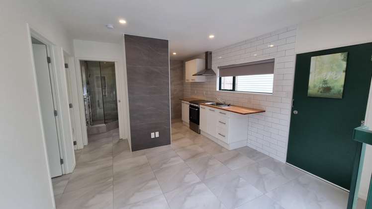 2/43 Ramillies Place_0