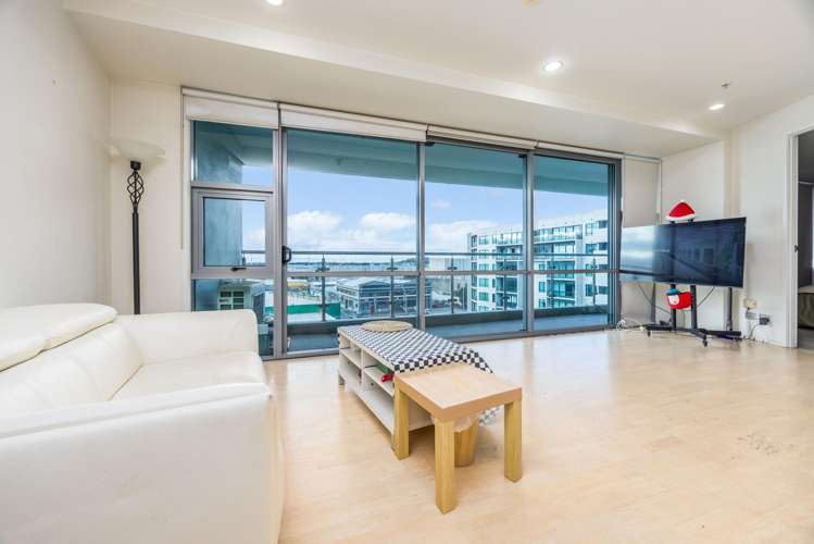 706/30 Beach Road Auckland Central_5