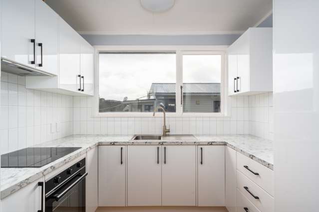 61 Castor Crescent Cannons Creek_3