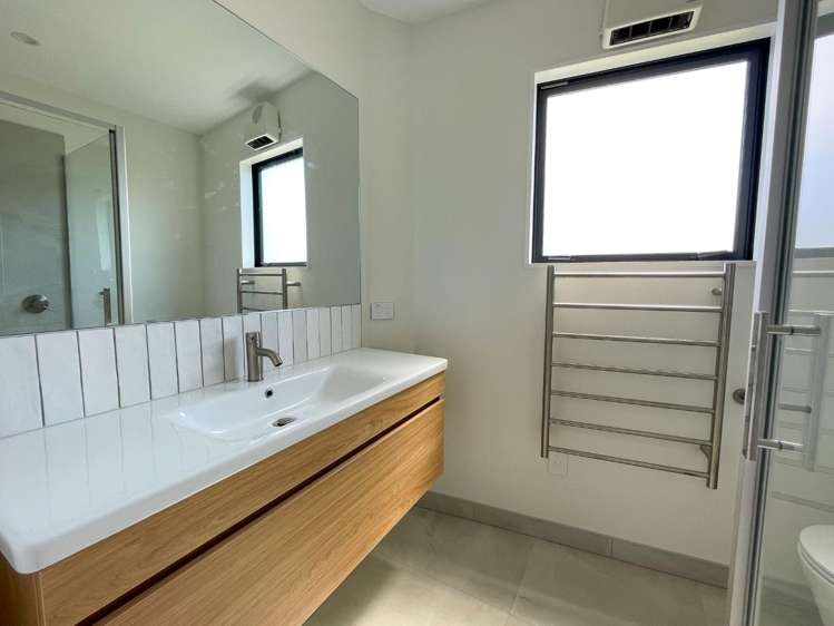 16 Kipax Place Riccarton_12