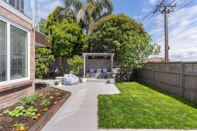 1/5 Hyde Road Rothesay Bay_11