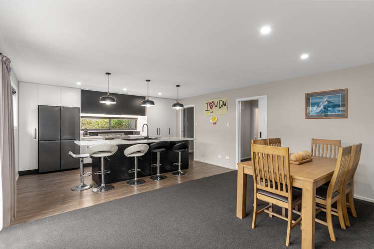 93 Winters Road Redwood_8