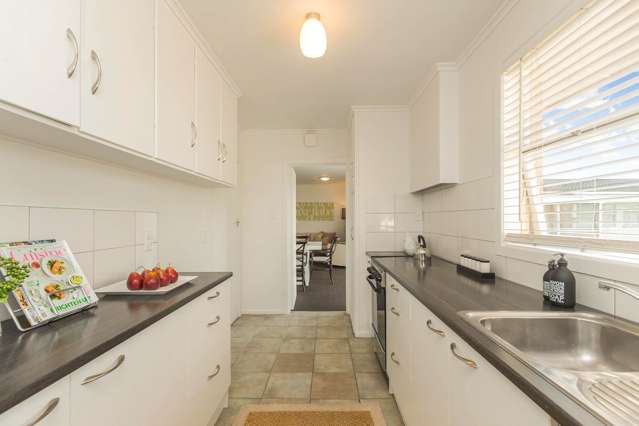1/1 Harvey Place St Heliers_4