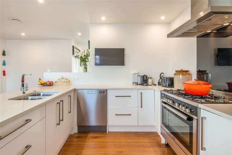 84 Salisbury Road Birkdale_5