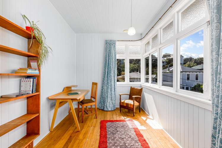 25 Medway Street Island Bay_16