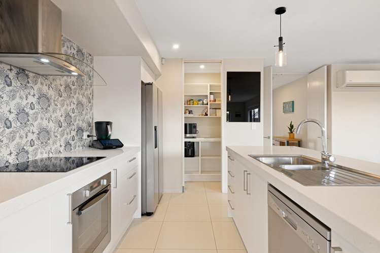 14 Eastfield Drive Lincoln_1