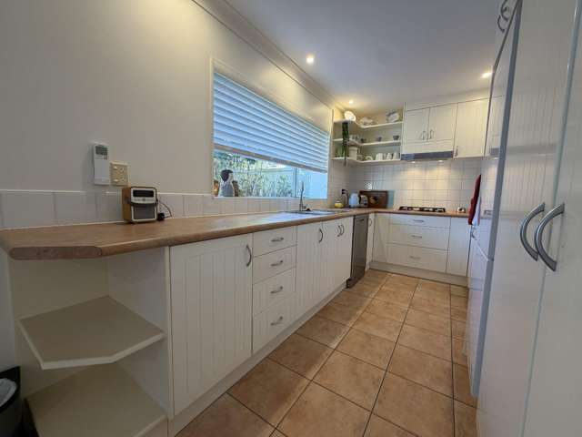 Villa 8/4B The Esplanade Tairua_1