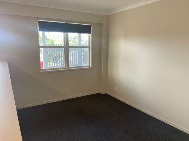 12b Mcphail Street Birkdale_3