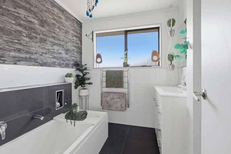 67 Grenada Street Mt Maunganui_16