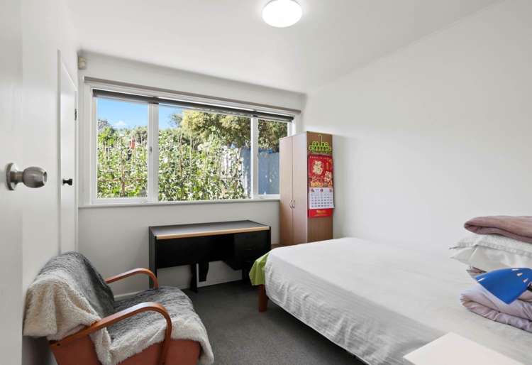 39 Newington Road Henderson_6