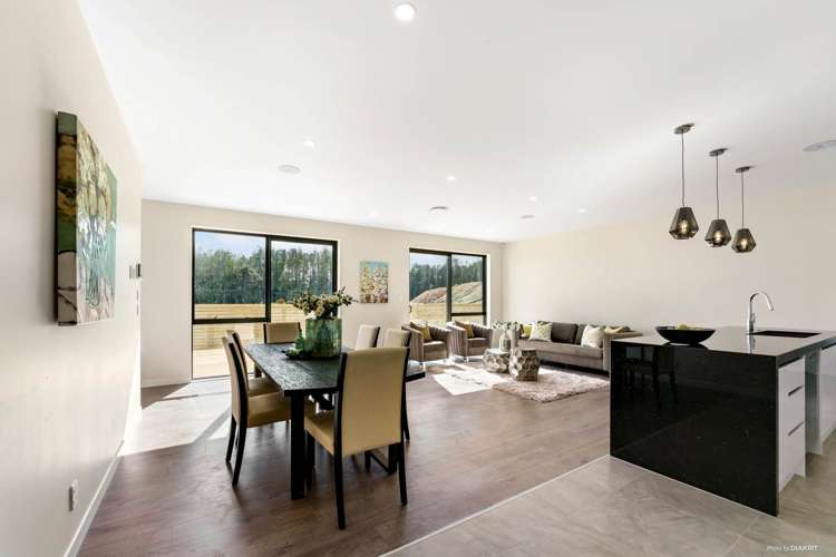 39 Koropa Road Flat Bush_4