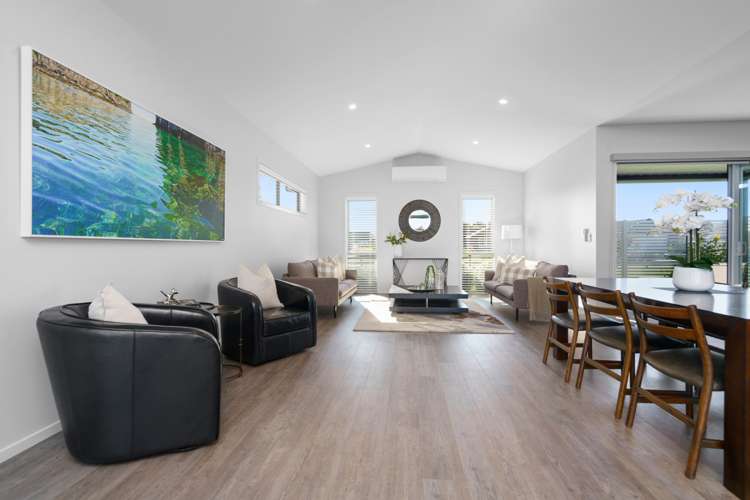 20 Recite Avenue Leamington_10