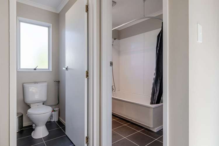 6 Matipo Street Tokomaru_9